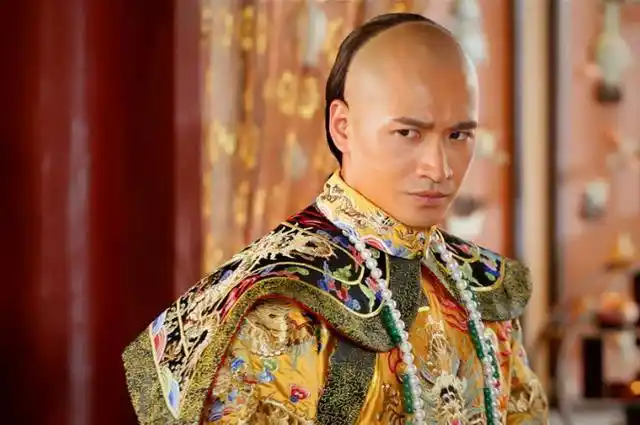 本是雍正宠臣为何一步步把自己推向深渊是帝王多疑还是自己作