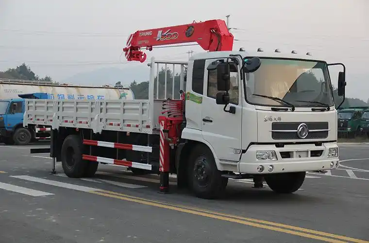 东风天锦随车吊5吨古河吊机160马力国四随车起重运输车厂家直销