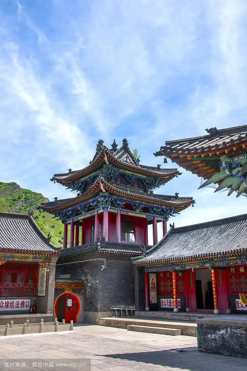 山西忻州市五台山白云寺寺院