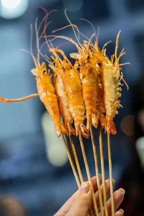 湖滨街这家扛把子海鲜炭烤,回归啦!_口腔