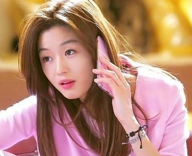 来之星星的你千颂伊是什么发型