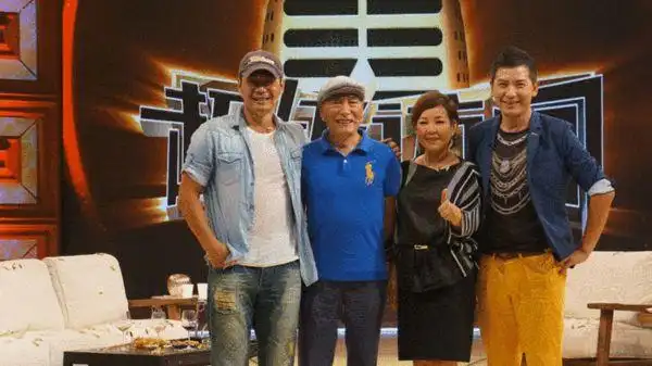 《汉阳造》将播 邵兵携父做客《超级访问》