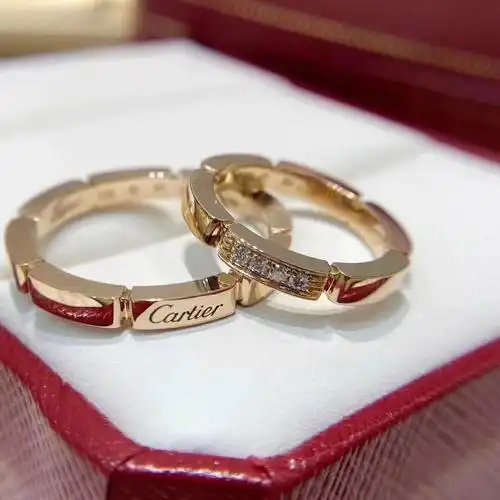 cartier坦克对戒实拍_卡地亚怎么样_对戒_时尚_配饰_首饰