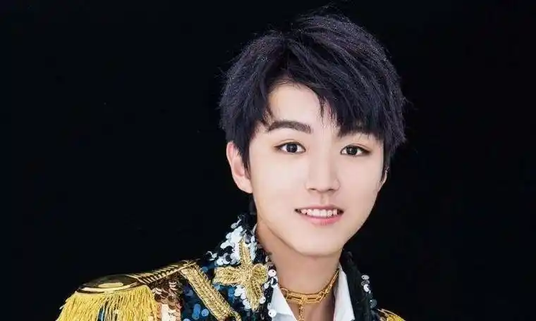 原创王俊凯在最高网民检察院录视频王源回重庆最终还是不一样了