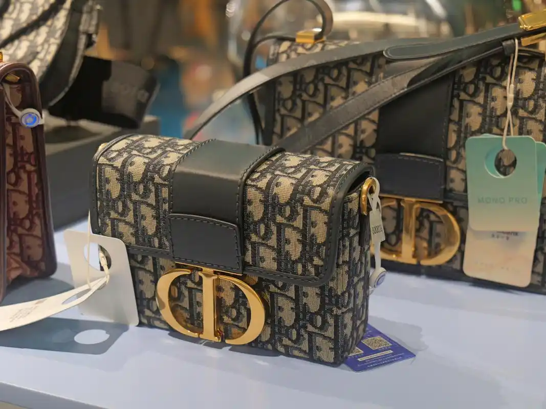 几千块拿下大牌二手奢侈品包包有多香?monopro二奢真的绝了