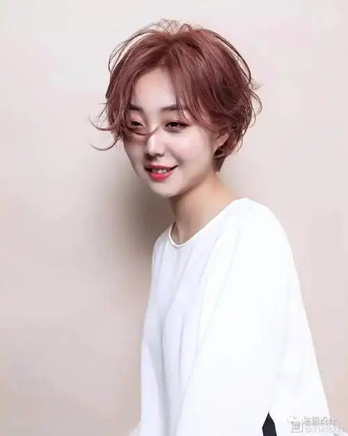 2021高人气烫短发最好看