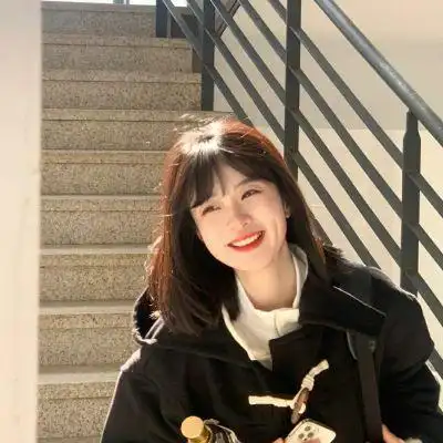 笑得很开心的女生头像图片别惹爱笑的女生哭