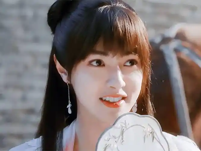 男扮女装美得惊艳的12位男星不是塞馒头苹果那么简单的事