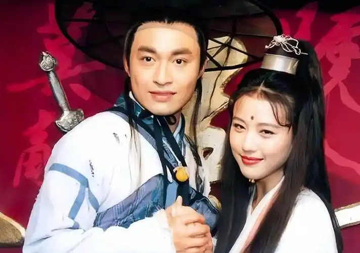 马景涛发文悼念周海媚,字里行间都是不舍,还晒出两人早年的合照_内容