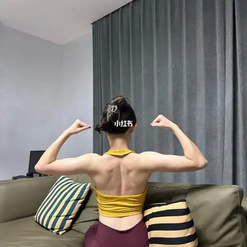 健身四个月背部线条算有了吗