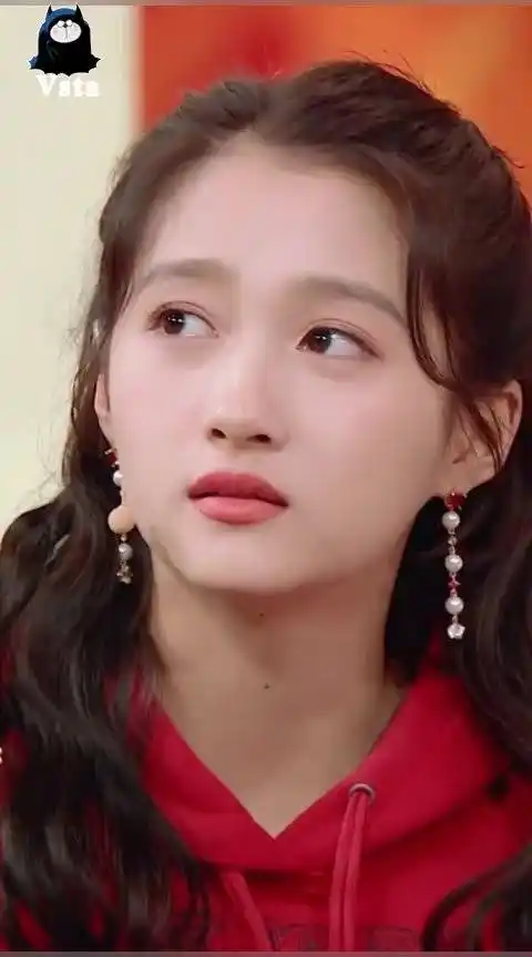 关晓彤在线飙哭戏,说哭就哭看的让人心疼!