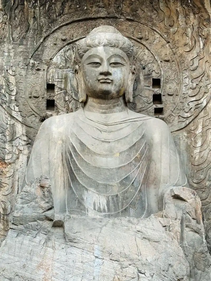 龙门石窟卢舍那大佛