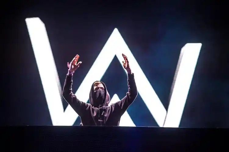 alan walker 艾伦·沃克:飞行之旅2019 佛山站