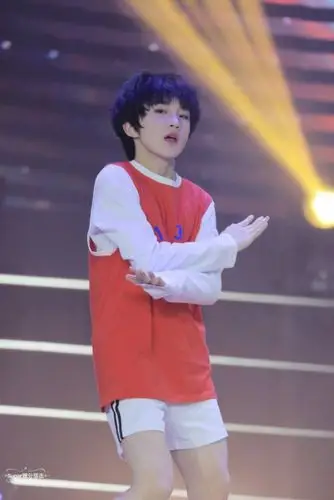 【赵冠羽】舞台-tf:家族图集-话本小说网