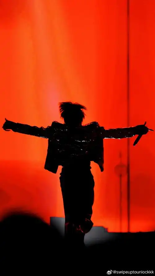 刘耀文叁重楼暨出道四周年演唱会##刘耀文 天才主舞