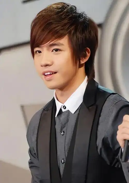 俞灏明个人简介和资料(如今35岁的他涅槃重生)(20)