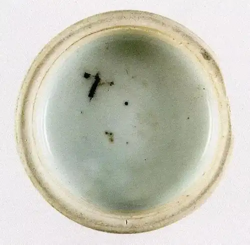 康熙"二层台"底足