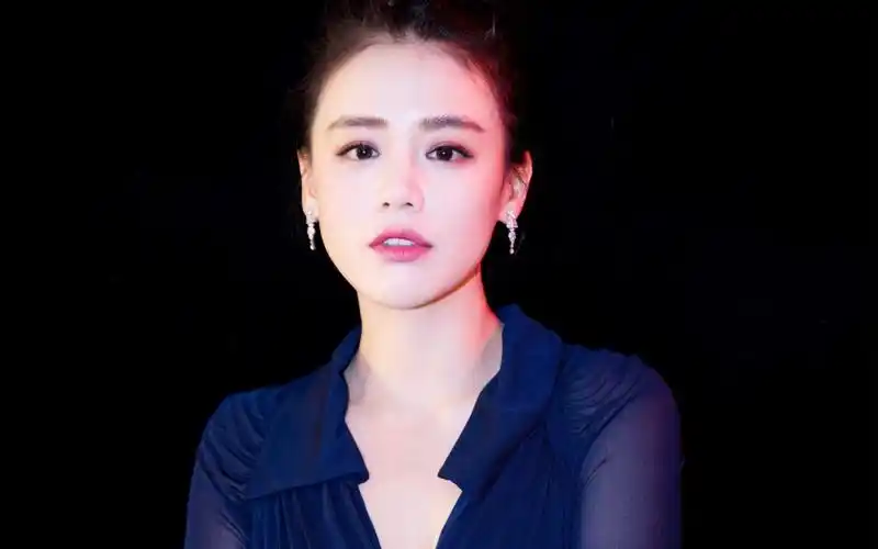 马思纯图片-美女壁纸-高清美女图片-娟娟壁纸