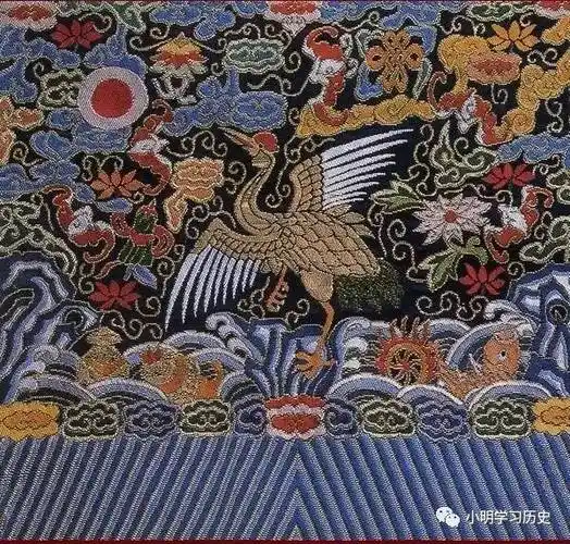 清朝官员一至九品顶戴朝服到底长什么样的告诉你