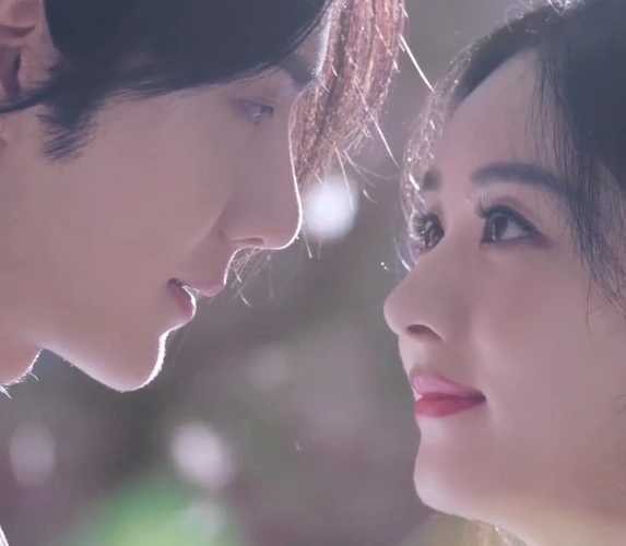 《有翡》:大结局提前看,谢允在周翡耳边轻喊娘子
