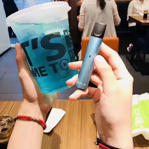 relx电子烟潮流健康两不误