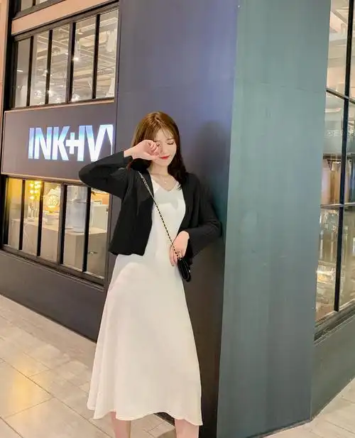 高端时尚流行潮流女装春款韩版女装韩纯色针织开衫 吊带背心两套装