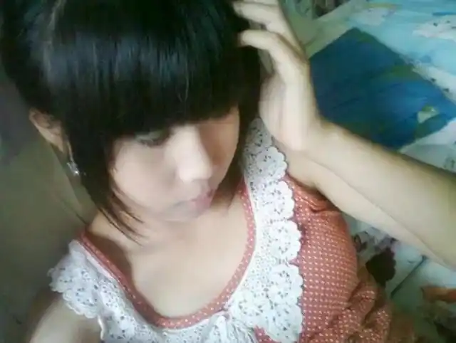 三,父母要注意孩子的生长发育很多性早熟孩子都是在洗澡时被发现有