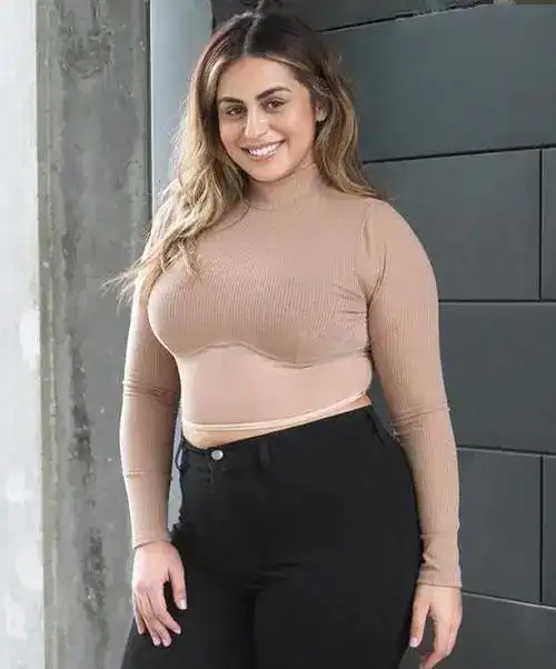 美洲大码模特,每周健身3次,塑造曼妙身材