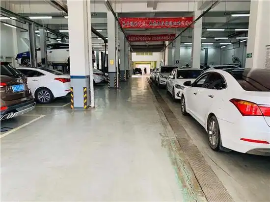 位于交通便利的汉阳区隆祥街22号,紧岭二环线,地铁3号线龙阳村站直达