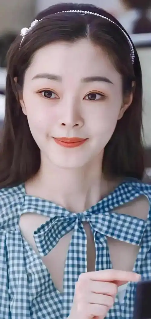 清新甜美神采飞扬宋轶写真图集