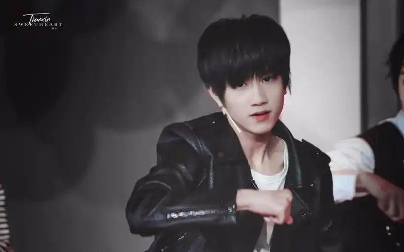 【敖子逸】 《僵尸全明星》 focus 五练梦游记