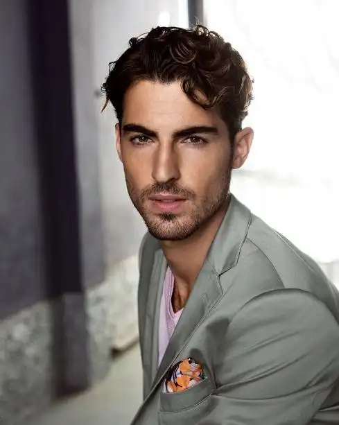 是时候向大家介绍我的西班牙男模老公【们】了!