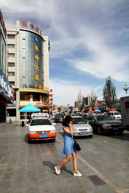 格尔木昆仑广场抓拍