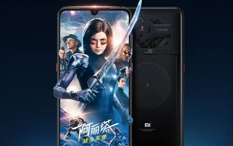 小米9透明尊享版官方宣传片联手阿丽塔战斗天使