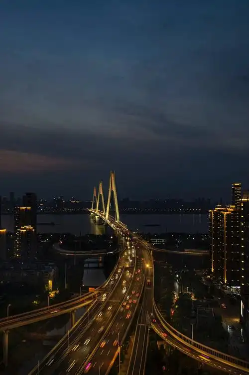 武汉二七长江大桥