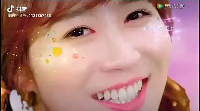 夏天悦儿小伶漂亮美丽