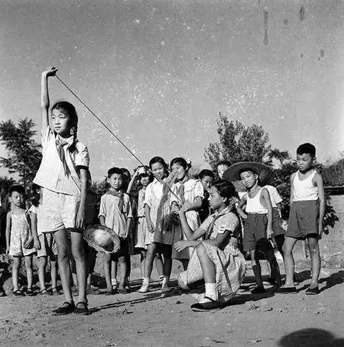 摄影故事60年代镜头中的你