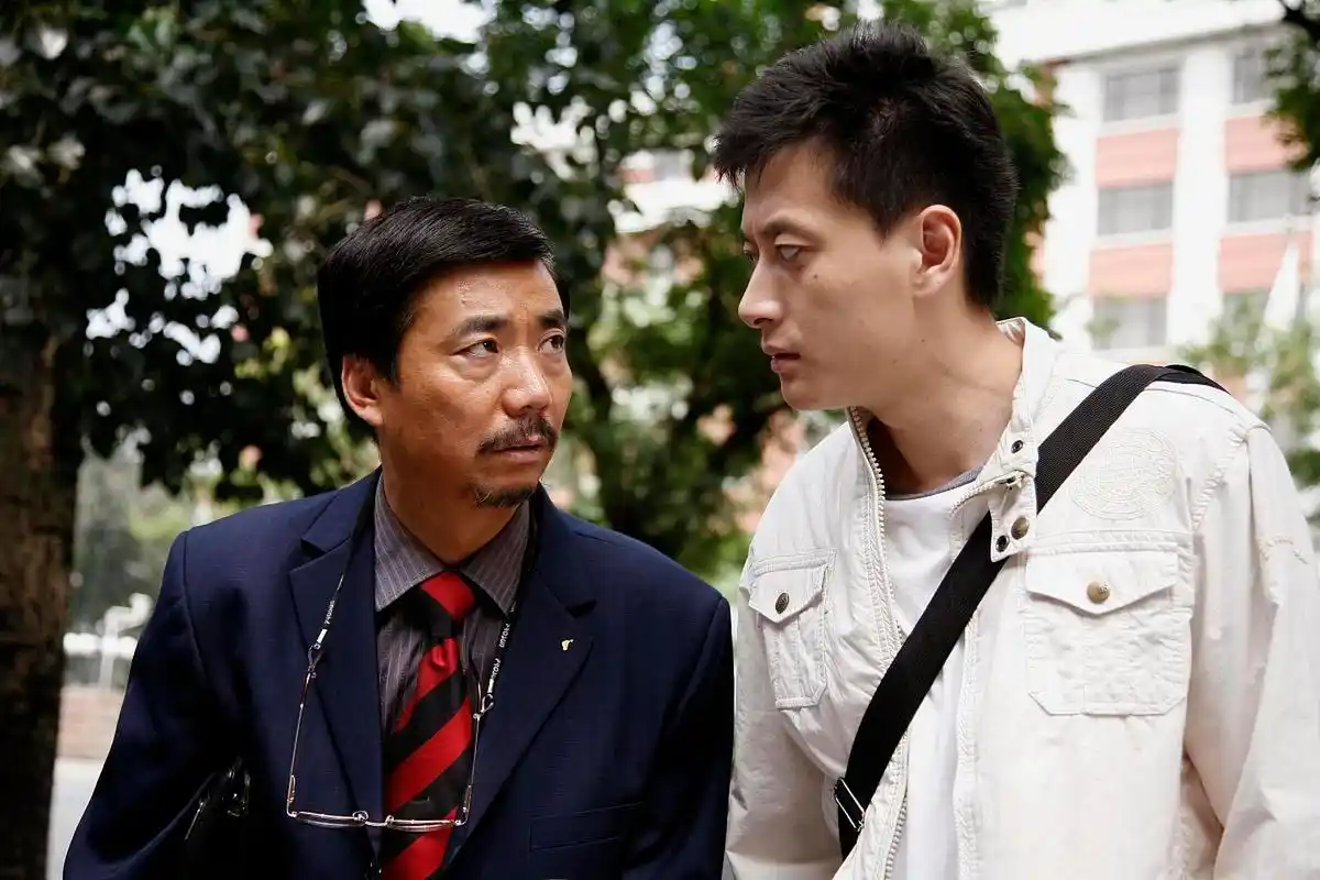 王喜: 山村少年上海逐梦  2023年,中专毕业的王喜,拎着简单的行李从