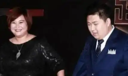 贾玲曝隐婚6年!老公年纪小7岁还是同行?事业爱情双开花!