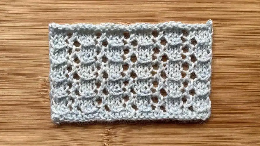 分享一款儿童棒针花样镂空小s和方格组合简单易织编织详解