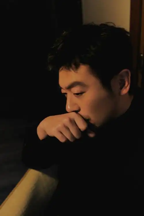 朱亚文超话凝神渐进,力量与风度一齐迸发.#央视2024年电视剧片单