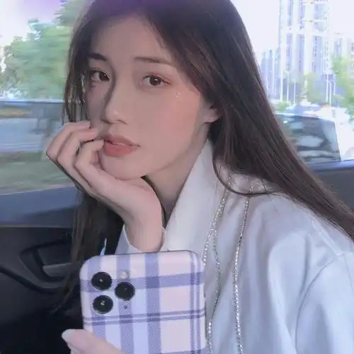 2021很幸福的秀友谊的可爱闺蜜头像,女生头像图片-回车桌面