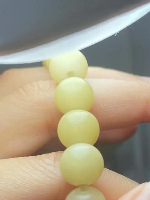 白玉菩提裂纹or开片