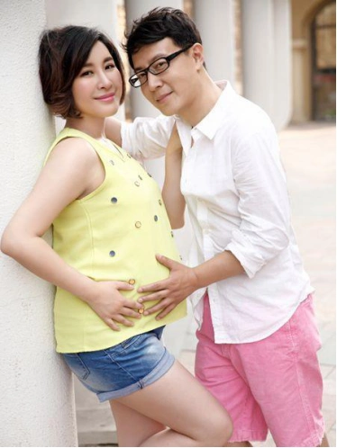 他们是零绯闻夫妻,结婚九年夫妻相十足,如今夫妻不红却恩爱过人