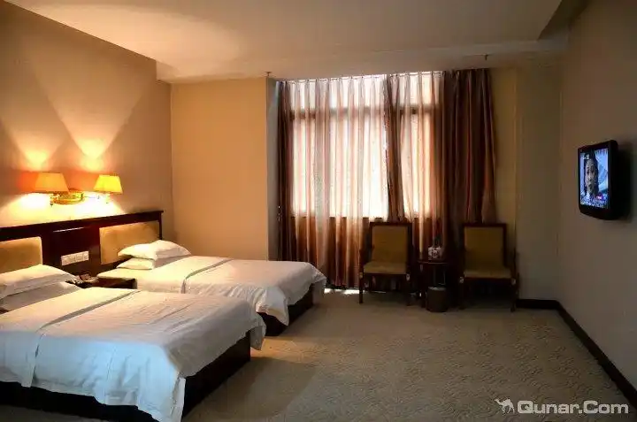 公交,地址,地图,预定,价格,团购,优惠,龙泉商务酒店在哪,怎么走_佛山