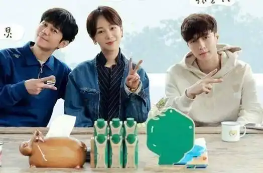 的张艺兴,被指蹭5千万顶流热度,看到是谁瞬间明白了_沈腾_时候_欢欢