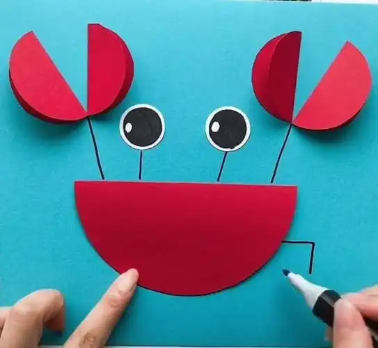 汪清县第五幼儿园"停课不停学"4月21日小班活动内容:手工制作《可爱的