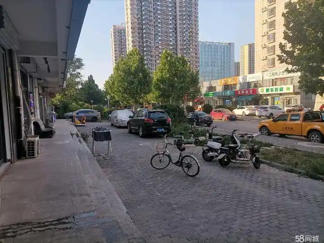 【9图】上下两层,外摆区可摆10-20个桌子,客流量多,邯郸邯山邯山商铺