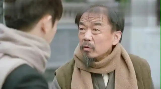 锋刃:年纪轻轻的韩子生放弃学业,选择继承父业,为父亲报仇