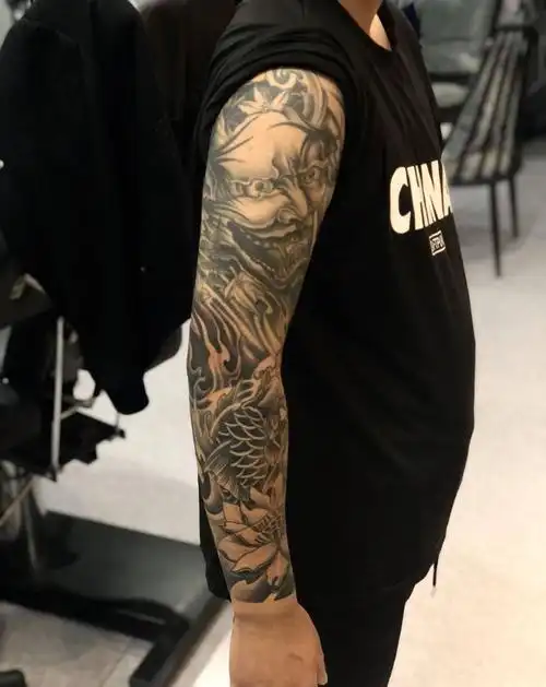 花臂纹身纹身图片手臂新传统纹身图案